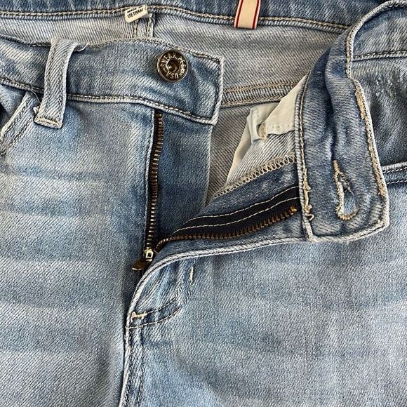 Sneak Peek Ankle Jeggings - Picture 4 of 9